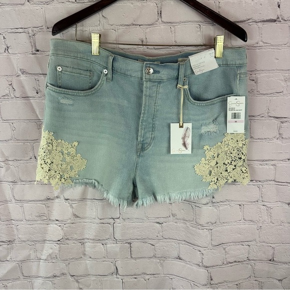 NWT Jessica Simpson hug me High Rise jean Shorts lived in vintage denim sz 32 - Picture 1 of 10